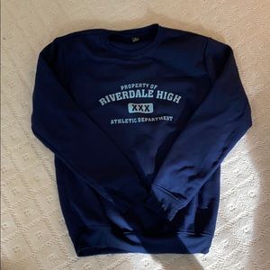Women’s medium Riverdale crew neck sweatshirt